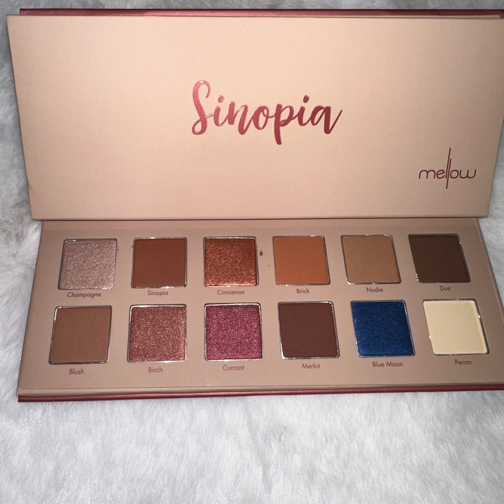 Brand new eyeshadow palette